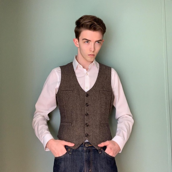 SOLD - Picture 2 of 4